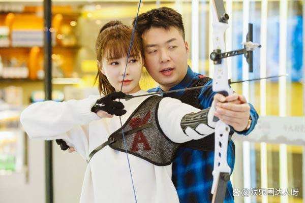 沈梦辰说素颜出镜难道不是我了吗?杜海涛深夜约会的女子究竟是谁?