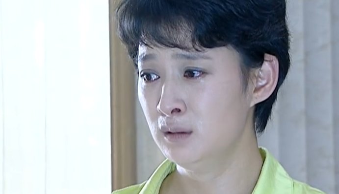 非亲姐妹剧情简介