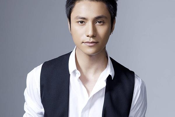 陈坤儿子生母身世逐渐浮现,央视主持赵子琪被怀疑,我们该怎么看?