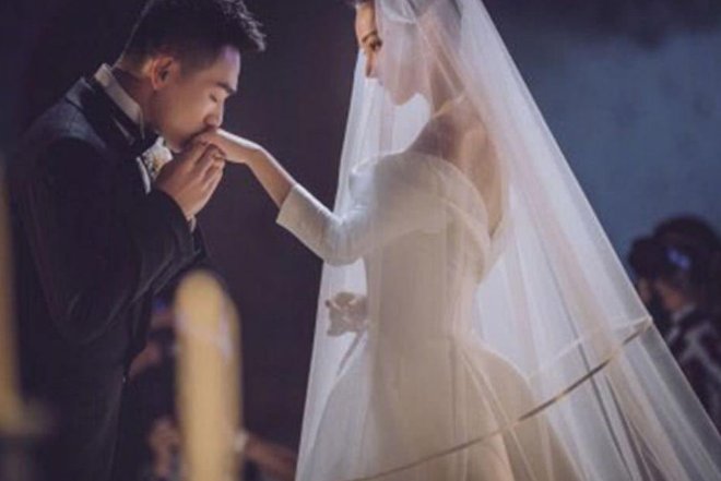 张馨予是怎样穿搭的？