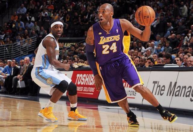 NBA有哪些球员拥有无限开火权？