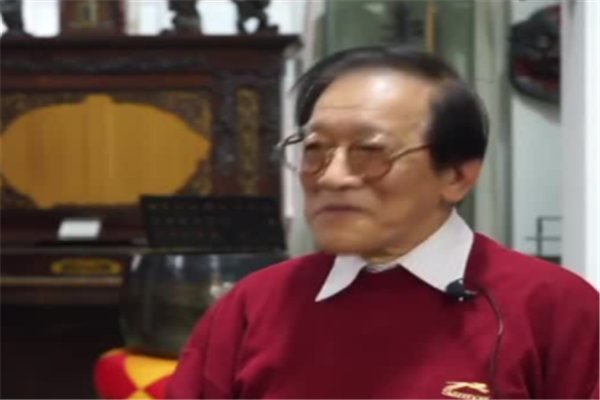 福州老人买多套房放钢琴结果房价涨30倍,你羡慕吗?