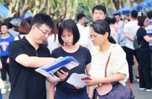 陕西高校录取分数线2021