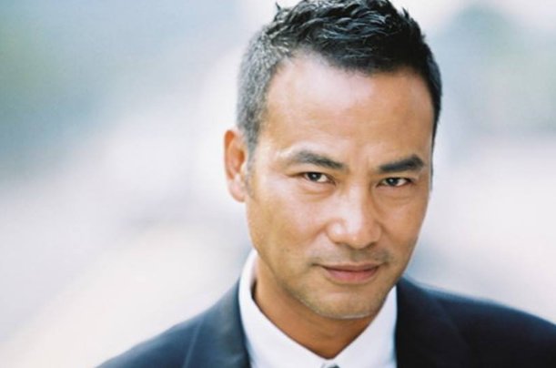 香港娱乐圈不为人知的大佬,个个都比向华强和杨受成厉害,都有谁?