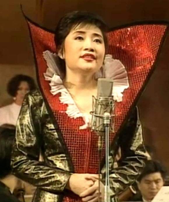 歌手李娜的近况如何？