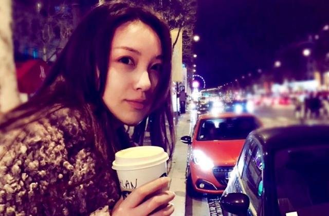 出身豪门却独自打拼，与妻相恋17年无子，丁子峻如今怎样了？