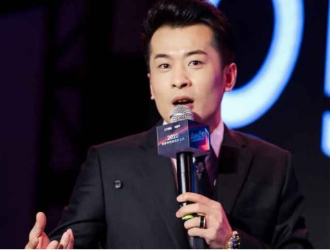 辛巴遭打假人电话敲诈，录音曝光气势嚣张：盯上你了！是谁把他逼上绝路？