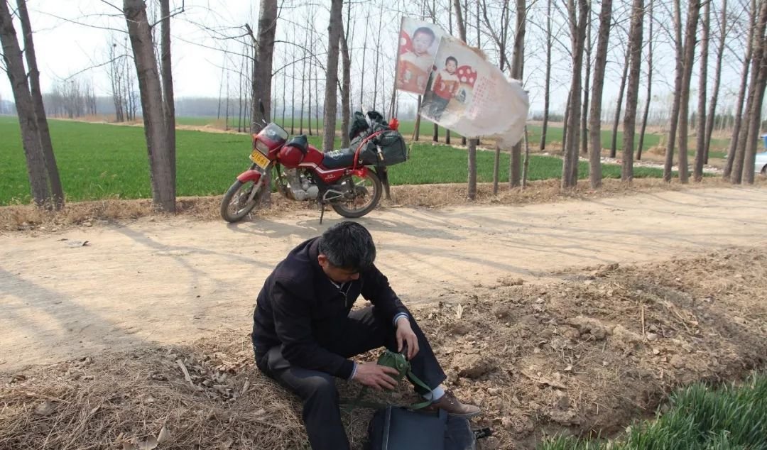 24年寻子路郭刚堂曾和儿子“擦肩而过”,他们是如何相认的?