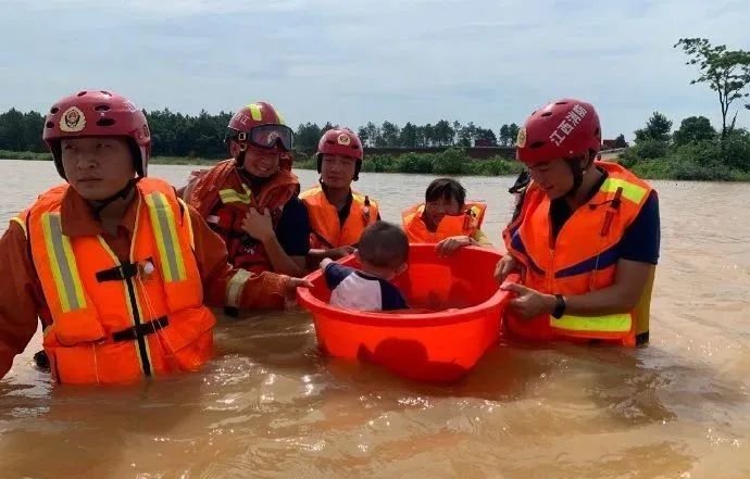 世卫提醒洪水接触的食物必须丢弃,究竟是为何?