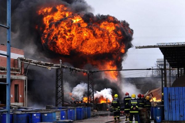 宁波一化工厂深夜发生燃爆现象,引发事故的原因究竟是什么?