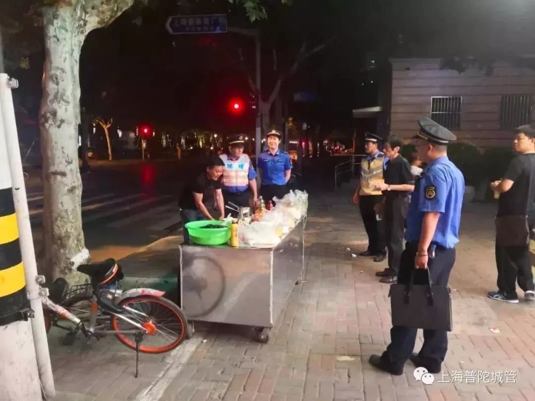 事发三年后,兰州瓜农刺死城管案将开庭,嫌疑人将需承担怎样的法律责任?