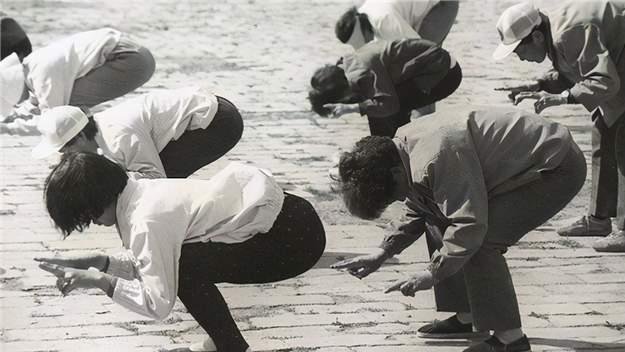 80年代“气功大师”严新，号称能用气功拦截原子弹，后来怎么样？