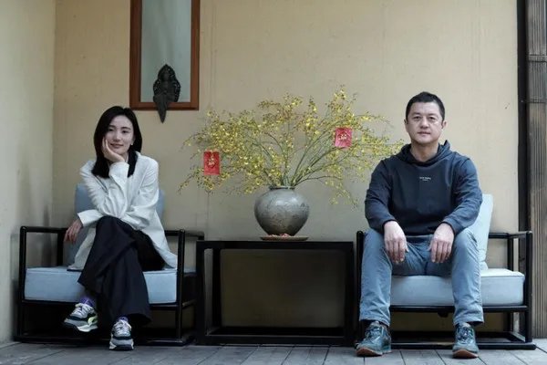 李亚鹏与海哈金喜结婚生子,他们是如何走到一起的?