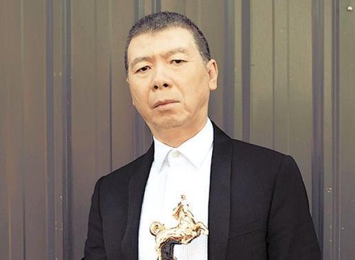 冯小刚怒怼李晨,让他滚出娱乐圈,到底是为什么?