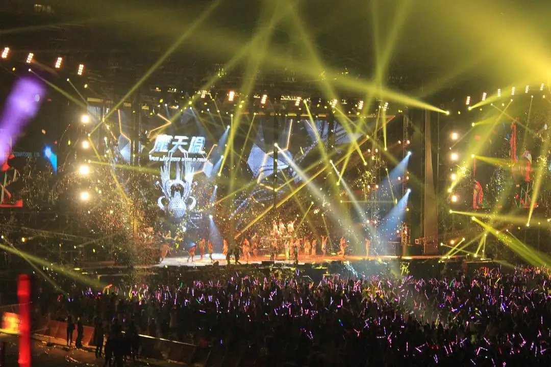 周杰伦演唱会上近1亿人次观看，周杰伦为何这么受欢迎？