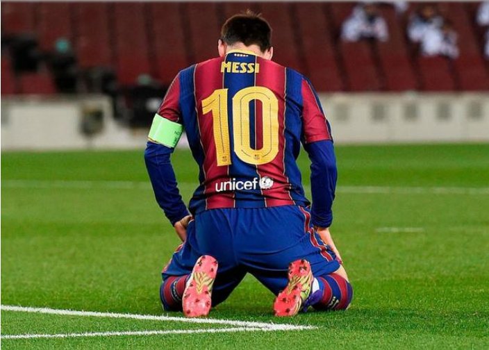 尤文3 - 0巴萨，C罗梅开二度，这场比赛中有何亮点？