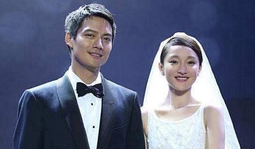 周迅嫁给高圣远收获了幸福，他俩的爱情故事是怎样开始的？