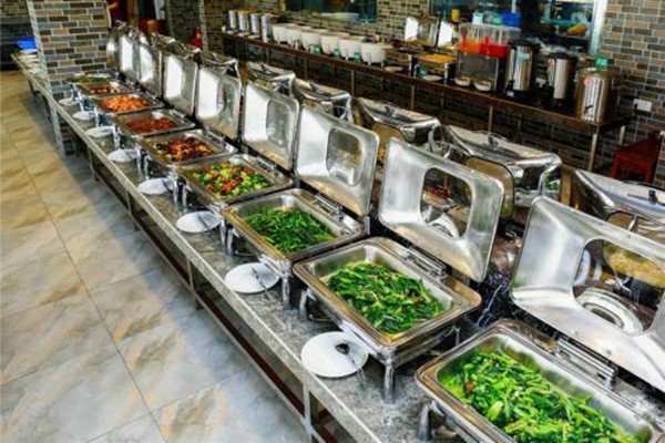 成都一幼儿园给孩子吃素,官方是如何回应的?