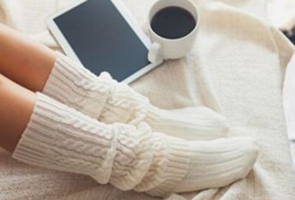 晚上穿袜子睡觉好不好?