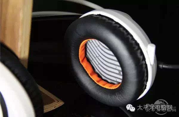 想买一个游戏耳机,哪个比较好?求推荐!