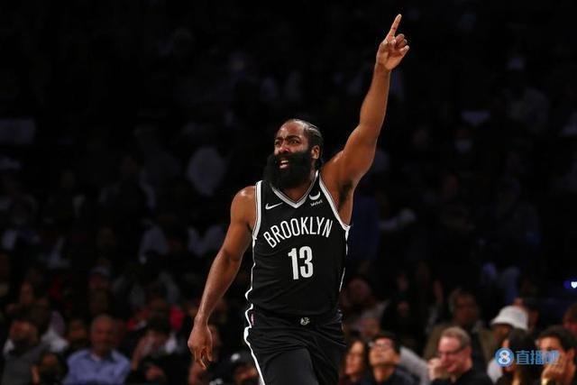 NBA新赛季中,篮网主场揭幕战不敌黄蜂,哈登在场上的表现怎么样?