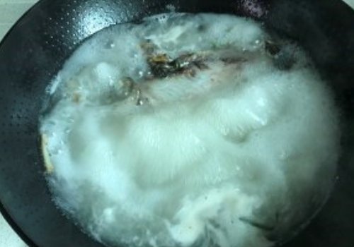 鱼汤怎么去腥味