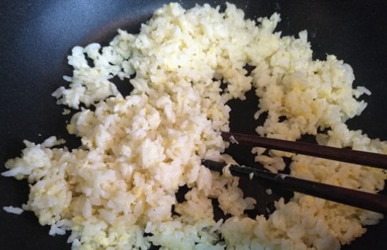 怎么做蛋炒饭步骤