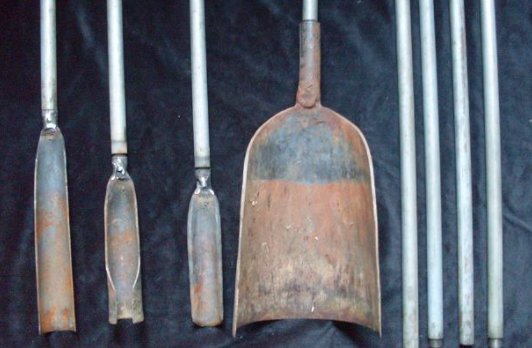 盗墓需要什么装备????