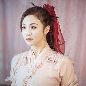 《从前有座灵剑山》中为什么高雨儿想要离开灵剑山?