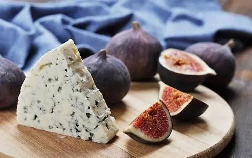 蓝纹奶酪有什么危害?