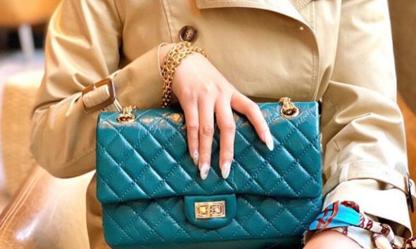 CHANEL经典包款2.55，它是有哪种特殊的含义吗？