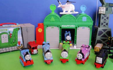 汤玛士小火车一共讲了那些篇,都讲了写什么?