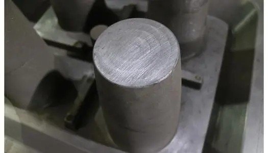 砂型铸造用什么砂？