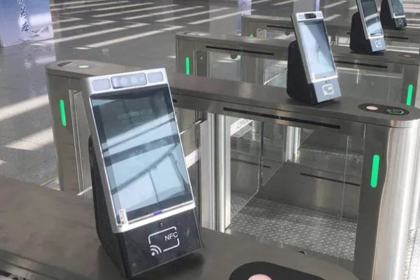 人脸识别闸机生产厂家