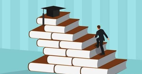 擅自泄露考生作文答卷老师被调查，世界上有绝对的公平吗？