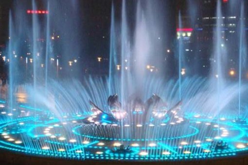 泉城广场音乐喷泉什么时候开放？