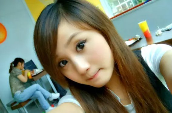 让爱随风李不美歌曲是什么意思