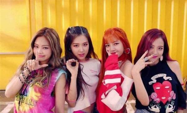 女团BlackPink都有哪些好看的走秀图片？
