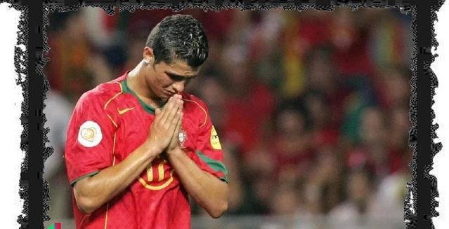 C罗为什么对着镜头哭了？