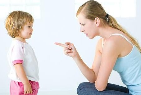 合肥2岁男童坠亡，嫌疑人系其母亲！悲剧为何发生？