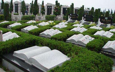 大连有那些公墓，在那里？