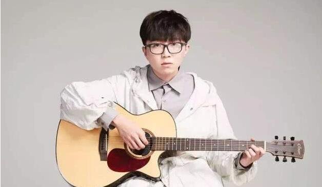 薛之谦、毛不易合唱《消愁》，两人的歌声感染力有多强？