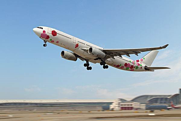 美国阿拉斯加两飞机相撞，造成了怎样的结果？