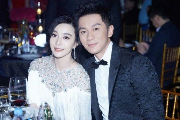 范冰冰李晨分手后首次曝光聚餐，他们两个是准备复合了吗？