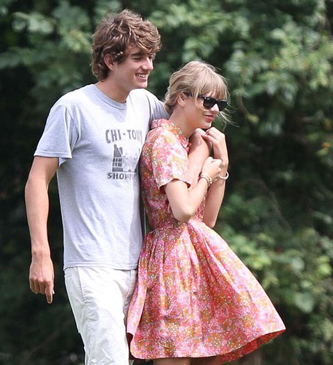 泰勒?斯威夫特（Taylor Swift）究竟有过多少个男友？