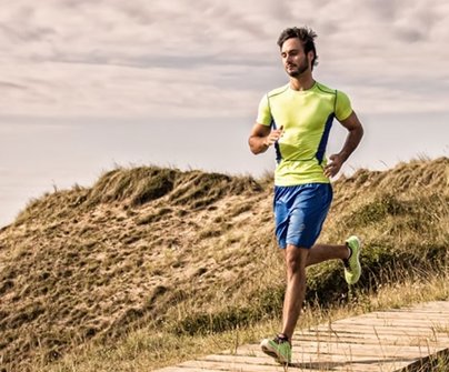 饭后一般要休息多久才能跑步减肥呢？