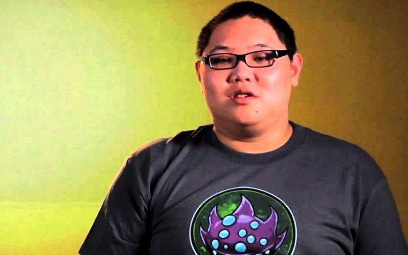 网友按耐不住了！PDD直播打电话给卢本伟为何会引起如此大的“风波”？