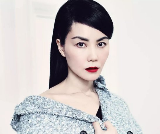 鲁豫问谢霆锋：跟王菲在一起的原因是什么，他的回答令人唏嘘，怎么说的呢？