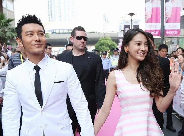 黄晓明和杨颖离婚，双方彼此极力挽留，到底谁在演戏？