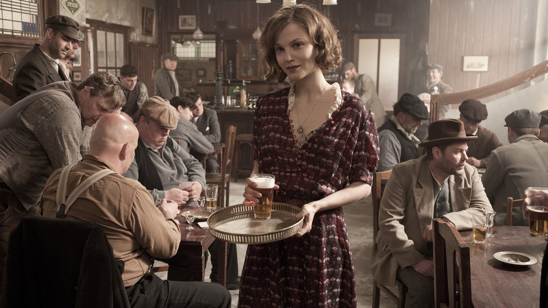 西尔维娅·侯克斯的介绍